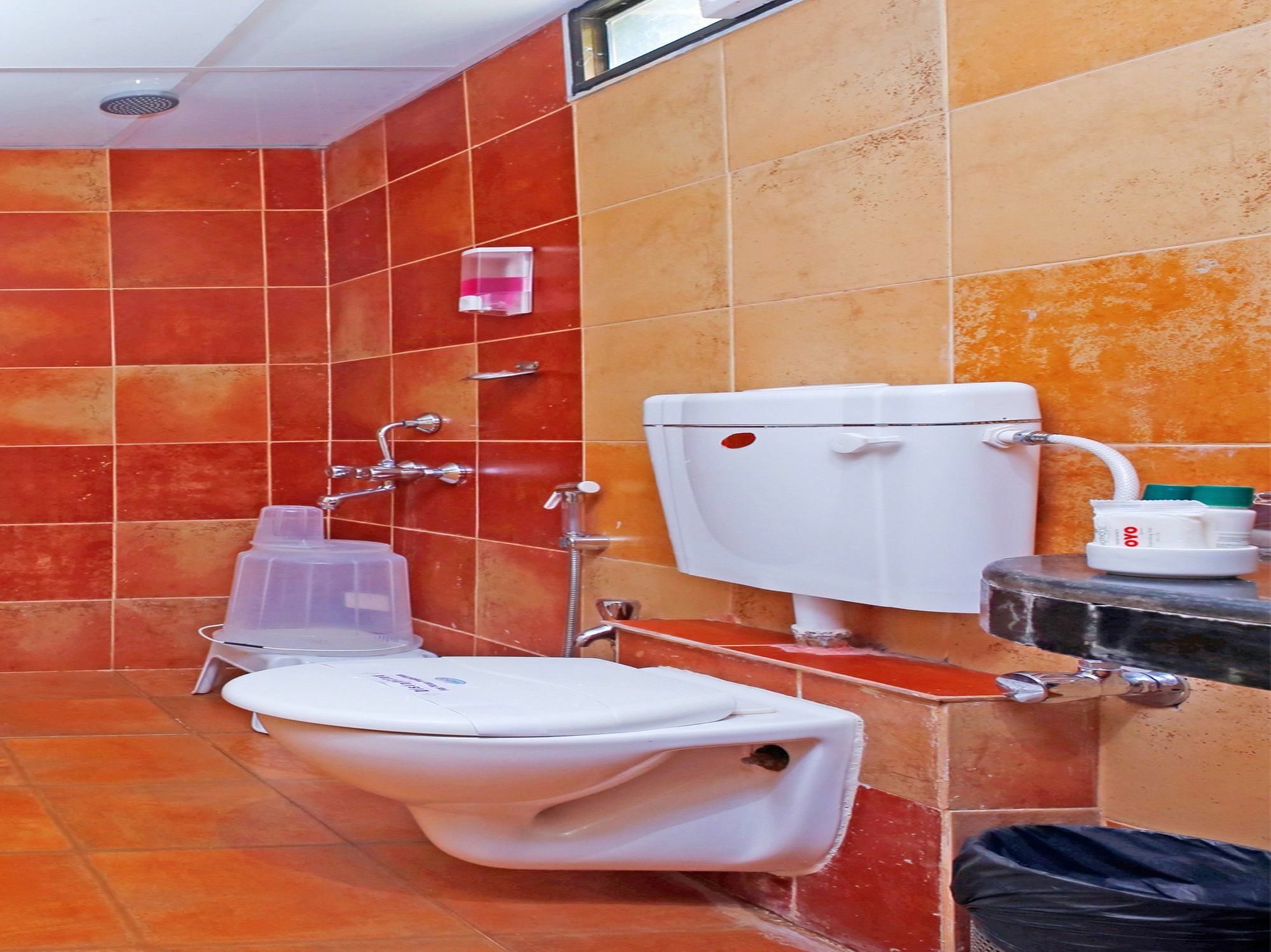 Hotel On The Rocks Mahabaleshwar Exterior photo